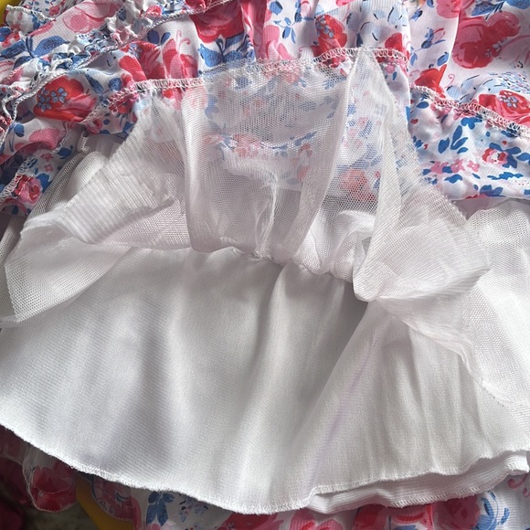 The 1989 Place tank top and skirt set - Picture 10 of 11